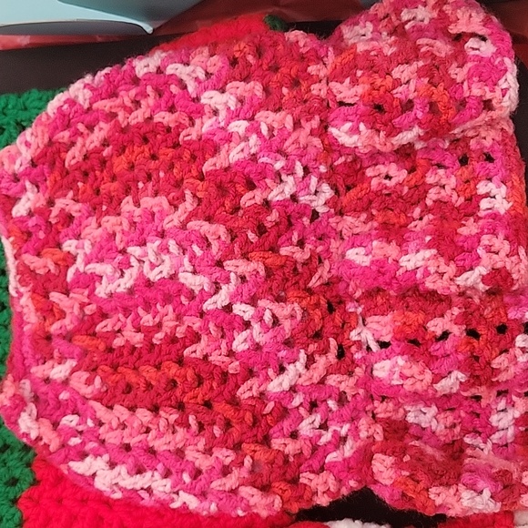 Yes - Picture 2 of 4